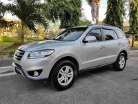 Well-kept Hyundai Santa Fe 2012 for sale