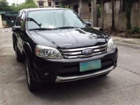 2010 Ford Escape XLT 4x2 Automatic Gas All Leather Negotiable FOR SALE