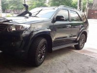 Toyota FORTUNER 2012 Diesel Manual transmission FOR SALE