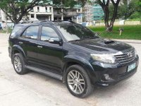 2013 Toyota Fortuner 4x2 2.5 AT Black For Sale 