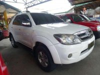 Toyota Fortuner 2006 AT White SUV For Sale 
