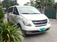 2013 Hyundai Grand Starex VGT AT White For Sale 