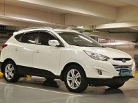 Almost brand new Hyundai Tucson Gasoline 2013 for sale
