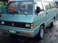 Mitsubishi L300 VERSA VAN MT Green For Sale 