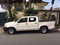 Toyota Hilux Pick-up J 2008 MT White For Sale 
