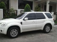 2010 Ford Escape XLT AT White SUV For Sale 