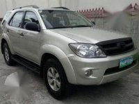 FOR SALE TOYOTA Fortuner vvti gasoline 2006