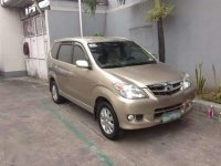 Toyota Avanza 1.5G gas manual 2010 FOR SALE