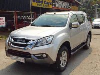 Well-maintained Isuzu MU-X 2016 for sale