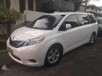 2012 Toyota Sienna FOR SALE