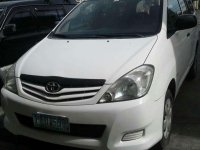 Toyota Innova 2010 J for sale