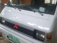 Rush sale Mitsubishi L300 FB 2001 model