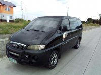 Hyundai Starex 2002 MT Black Van For Sale 