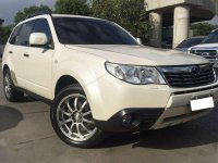 2010 Subaru Forester 4X2 2.0X AT White For Sale 
