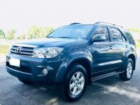 2011 Toyota Fortuner G 4x2 AT Gray SUV For Sale 