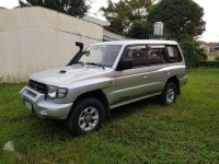 For sale Mitsubishi Pajero 1998 Field Master 4x4 with trailer