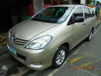 Toyota Innova E 2011 model Automatic tranny for sale