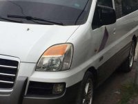 Hyundai Starex 2007 AT Van White For Sale 