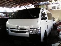 Well-maintained Toyota Hiace 2017 COMMUTER M/T for sale