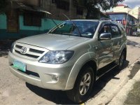 2005 TOYOTA FORTUNER Gasoline Automatic for sale