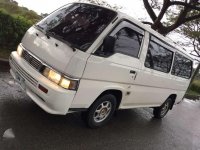 2010 Nissan Urvan Vx Shuttle 2.7 White For Sale 