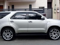 Toyota Fortuner 2006 AT Silver SUV For Sale 