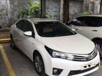 Toyota Corolla Altis 1.6V 2017 White Pearl For Sale 