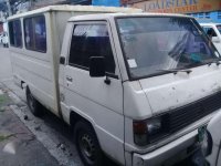 Well-maintained Mitsubishi l300 2000 for sale