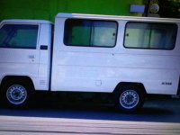 Mitsubishi L300 FB Deluxe White Truck For Sale 