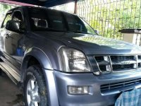 Isuzu D-max 2005 AT Gray Pickup For Sale 