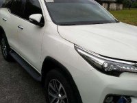 Toyota Fortuner V 2017 Top of the line for sale