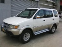 Isuzu Crosswind 2010 xuv for sale