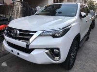 2017 Toyota Fortuner 2.4 V AT Diesel Pearlwhite for sale