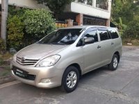 Toyota Innova 2010 MT for sale