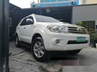 Well-maintained Toyota Fortuner V 2009 for sale