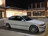 2000 BMW 323i AT for sale