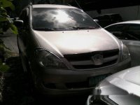 Well-maintained Toyota Innova E 2008 for sale