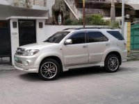 Toyota Fortuner matic 2.7vvti gas 2008 for sale