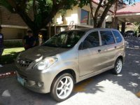 Toyota Avanza 2011 1st owner Beige For Sale 
