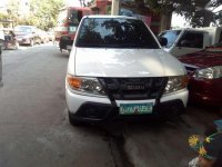 Isuzu Crosswind xl model 2010 for sale 