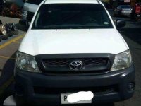 2011 Toyota Hilux for sale 
