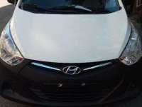 2015 Hyundai Eon white for sale