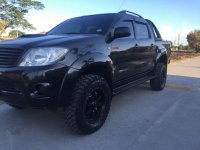 2011 Toyota Hilux top of the line 4x4 AT for sale