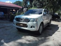 2013 Toyota Hilux G MT 4x4 VNT White For Sale 