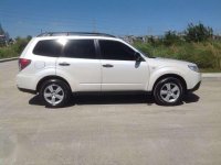 Subaru Forester 2.0X A 2010 White SUV For Sale 