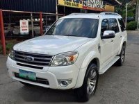 Well-kept Ford Everest 2013 for sale