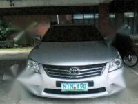 Toyota Camry 2010 V AT Silver Fresh For Sale 