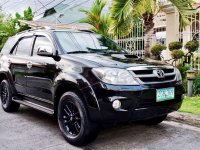 Toyota Fortuner V diesel automatic 2007 for sale