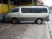 Well-maintained Toyota Hiace 2003 for sale