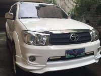 2010 Toyota Fortuner, at, gas for sale